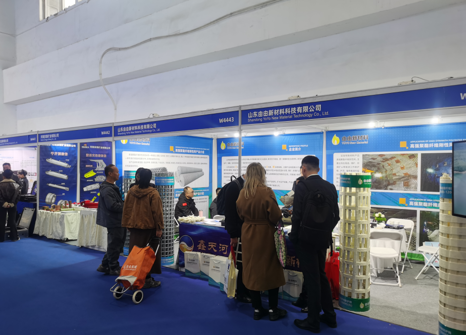 1762833535842041759.png 2.png